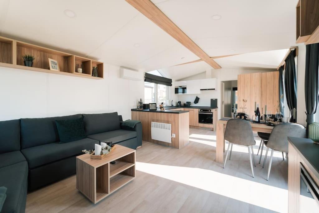 Appartamento Gemuetliches Voll Ausgestattes Tiny House Vilseck Esterno foto